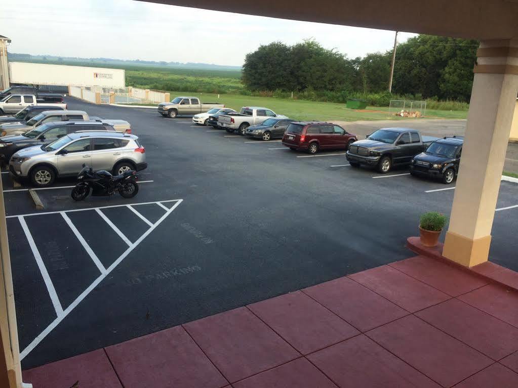 Days Inn By Wyndham Donalsonville Екстериор снимка